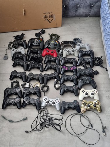 34x playstation controllers - 34x,