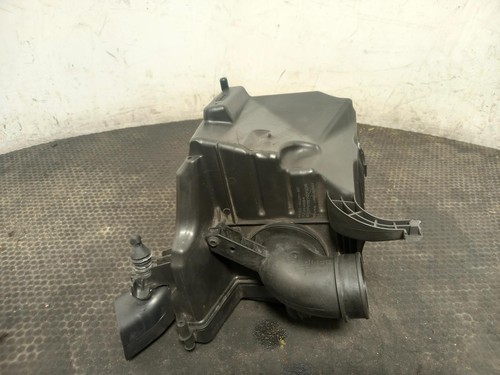 Ford focus air cleaner box - ford,