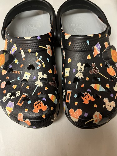 2020 disney parks - 2020, crocs