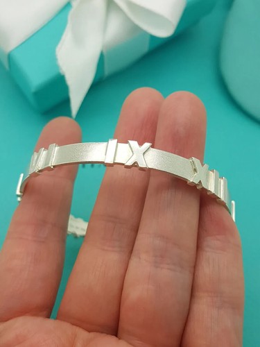 Tiffany silver atlas - &,