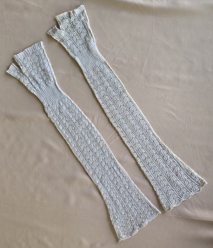 Hand knit mid 19th long - mid, c