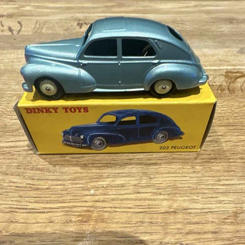 Dinky toys miniatures - dinky,
