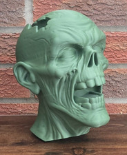 Large Zombie Head Display