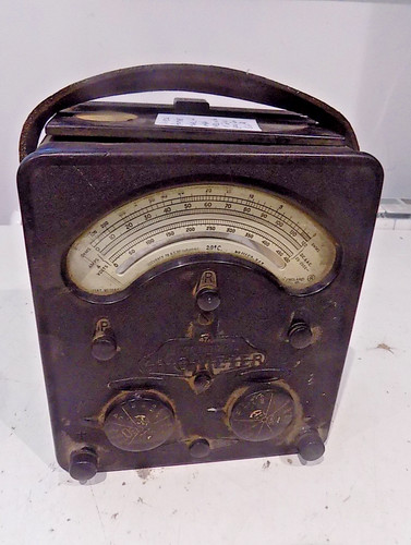 Universal avometer model - avometer,