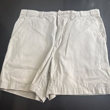 Maine Beige Men’s Shorts Size 34