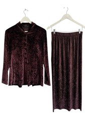 Oska Ischiko Burgundy Velvet 2