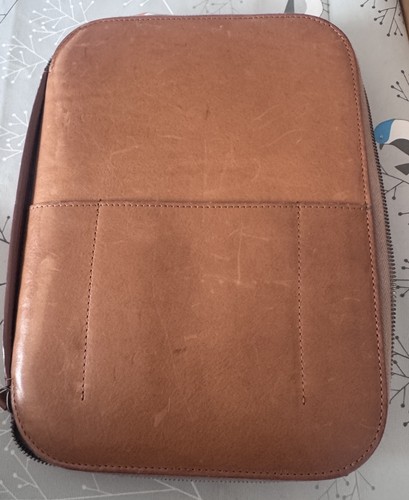 This ground leather - ground,