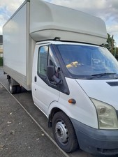Ford luton box van with tail lift 2008 great condition inside and out