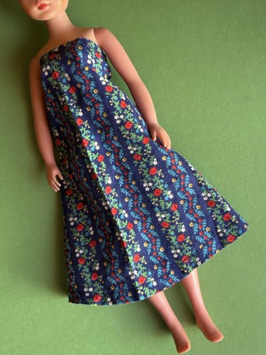 Vintage 1970s or 1980s - 💚,