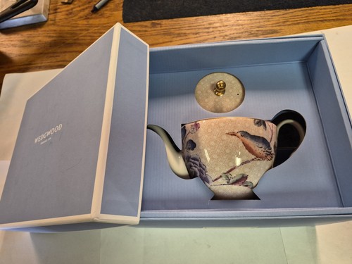 Wedgwood cuckoo tea story - "cuckoo,