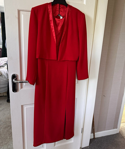 Susan small red piece formal - red,