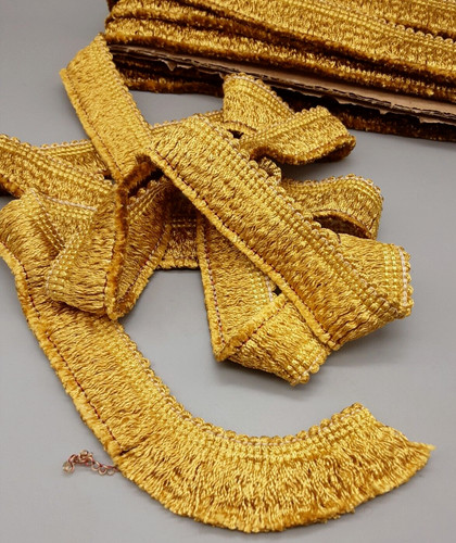 Gold silky brush - brush, fringe