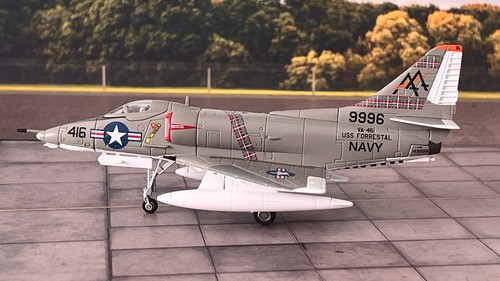 Corgi us37404 4e skyhawk - a-4e,
