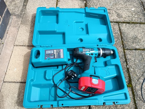 Makita drill 8391d - makita, 18v