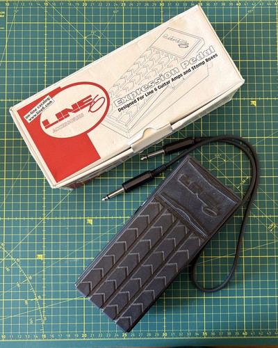 Line expression pedal - pedal, with