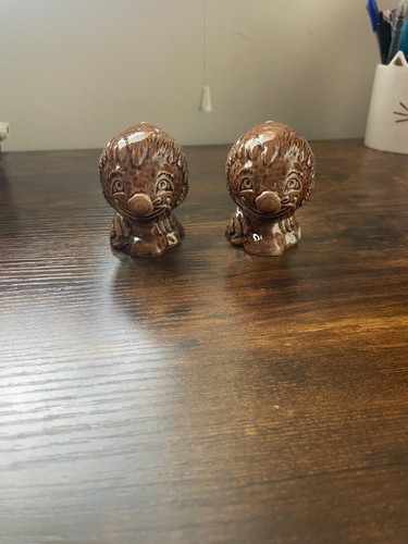 Pair beswick beneagles - of,