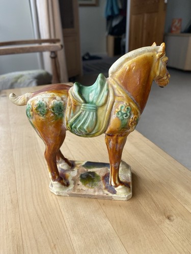Ceramic horse style - horse,