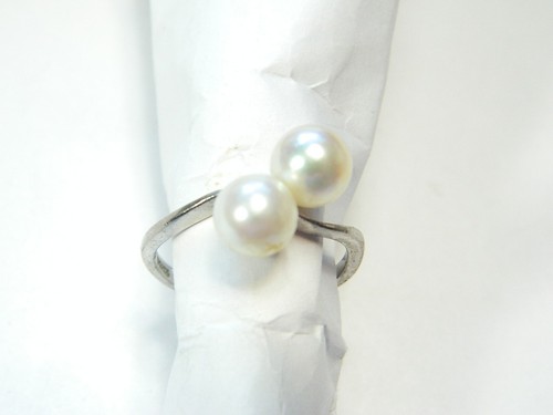 Mikimoto 14k white gold - 14k,