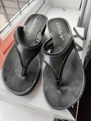 Dkny flip flop wedge sandals - flip,
