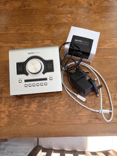 Universal audio apollo - universal,