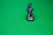 1x Battle of Waterloo Franklin Mint chess set piece King Queen Knight pewter