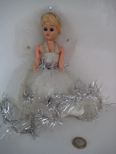Genuine vintage doll - genuine,