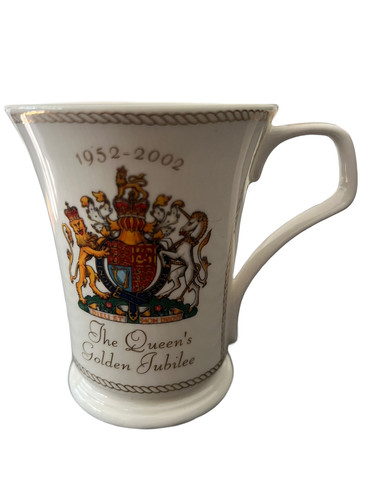 Queen elizabeth golden - queen,
