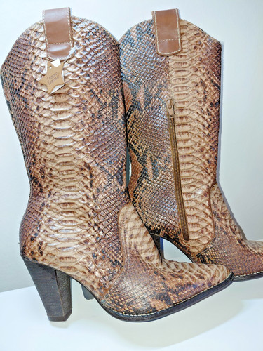 Stunning brazilian made snake - stunning,