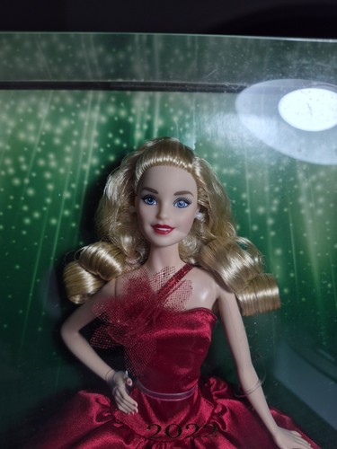 Mattel 2022 barbie - mattel, signature
