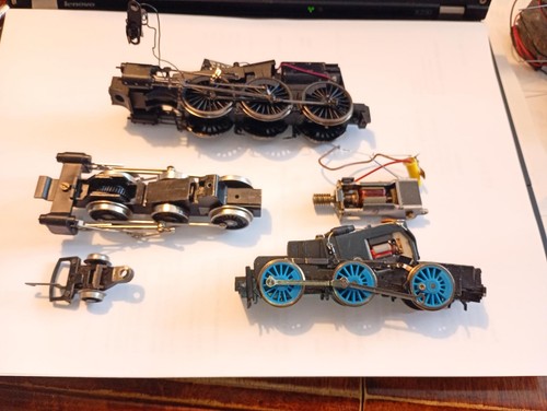 Gauge various chassis inc - oo,