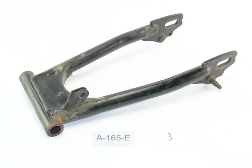 Suzuki 250 1979 rear - 250,