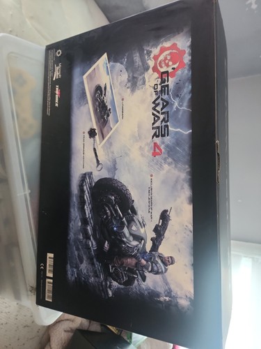 Gears war collectors - of,