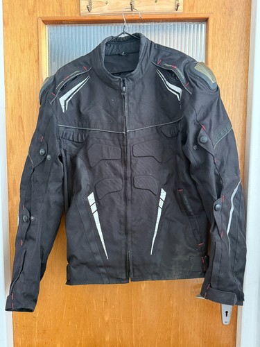 Gear seasons black small - gear,