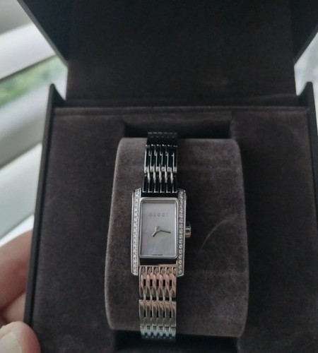 Gucci women silver watch - women's,