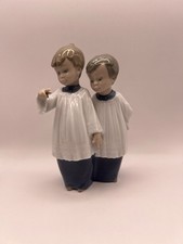 Nao By Lladro Choir Boys Figurine