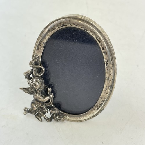 Vintage oval x - 2.5”, 2”