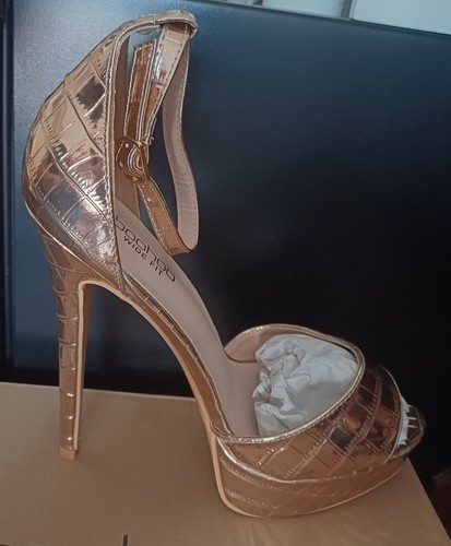 Wide fit rose gold shoes - , heels