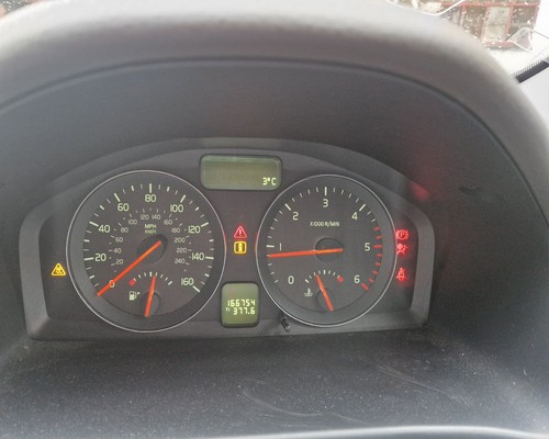 Volvo engine d4204t - engine,