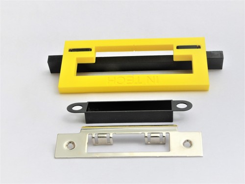 Door keep fitting jig - door, router