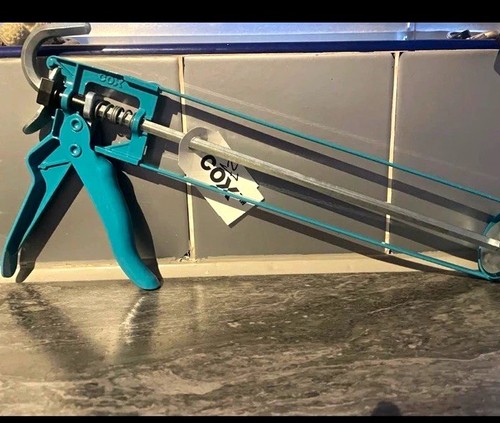 Cox model caulking gun smooth - caulking,