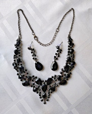 NECKLACE EARRING SET RHINESTONE BLACK JEWELLERY. BRIDAL/EVENINGS/PARTY/1920s NEW