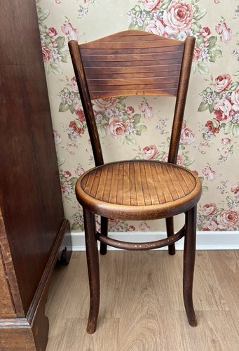 Vintage wooden bentwood - chair,