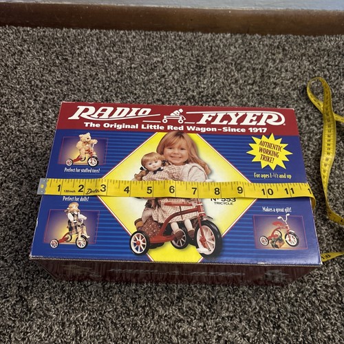 Vintage radio flyer - radio, mini