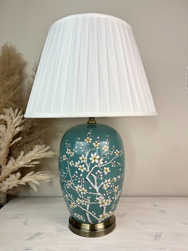 Off teal green blossom - off,