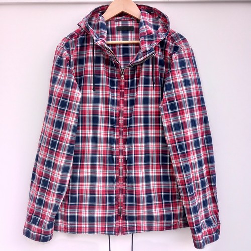 Uniqlo red blue - uniqlo,