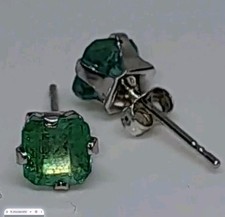 Emerald Earrings. Emerald