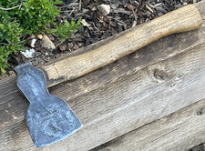 Vintage ELWELL 1 lb Axe
