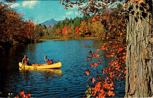 Canoeing autumn day pc - an,