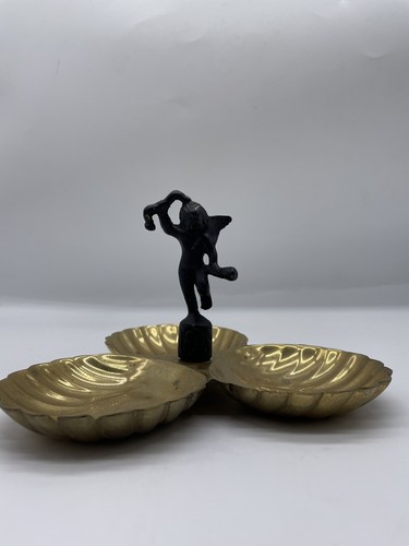 Vintage brass clam shell - clam,