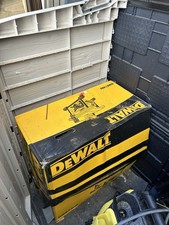 DeWalt DWE7485-115 volt. 210m